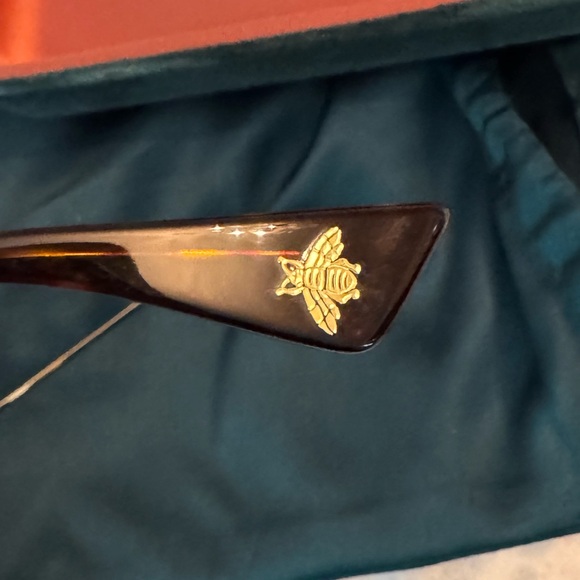 Gucci Aviators GG0062S Sunglasses New Bee Luxury Sunnies - Picture 7 of 12